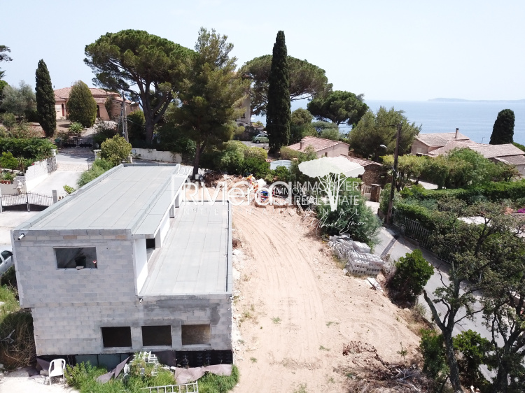 Vente villas de 750.000 € à 1.000.000 € sur CavalaireSurMer, La Croix