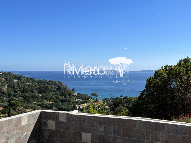 Vente Propriétés jusqu'à 5.000.000 € à CavalaireSurMer, La Croix