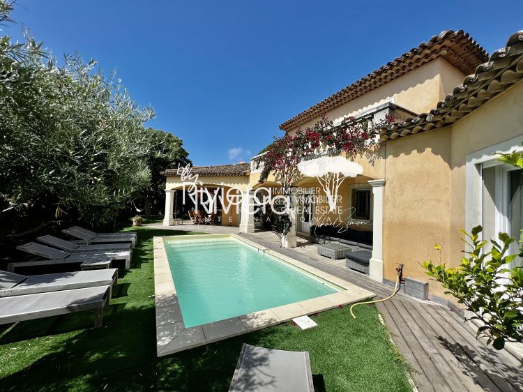 Vente villas supérieures à 1 000 000€ sur CavalaireSurMer, La Croix